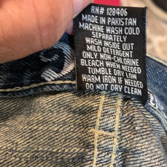 Refuse Men's jeans Size 36/32.  Legs have been split at bottom appx 1 inch. - Picture 7 of 10